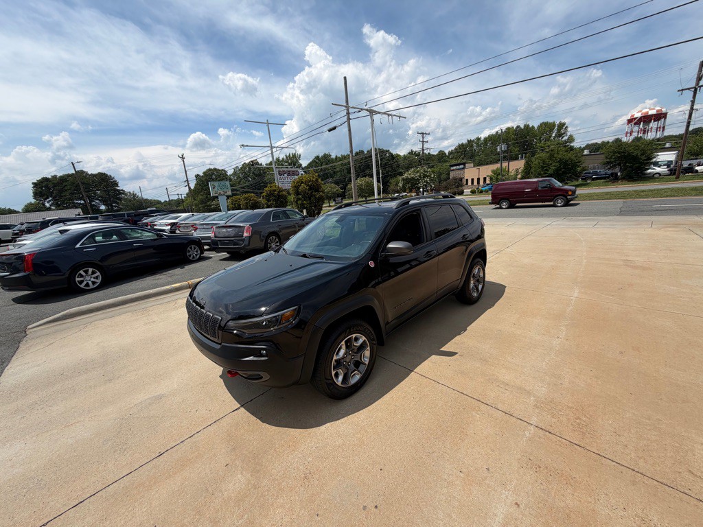 2019 Jeep Cherokee Image 28