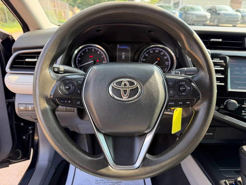 2020 Toyota Camry Image 14