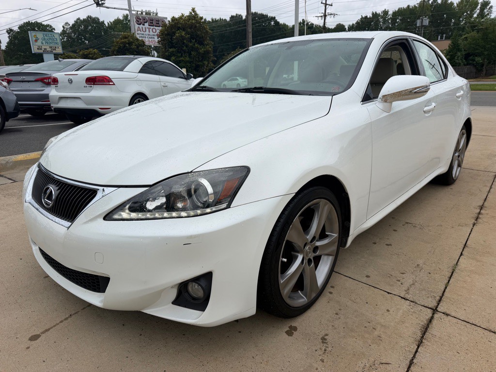 2012 Lexus IS Image 3