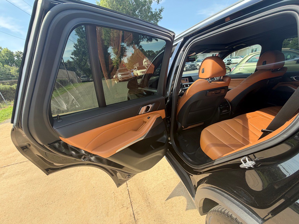 2019 BMW X5 Image 14