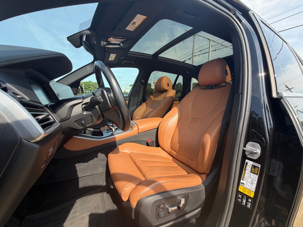 2019 BMW X5 Image 17