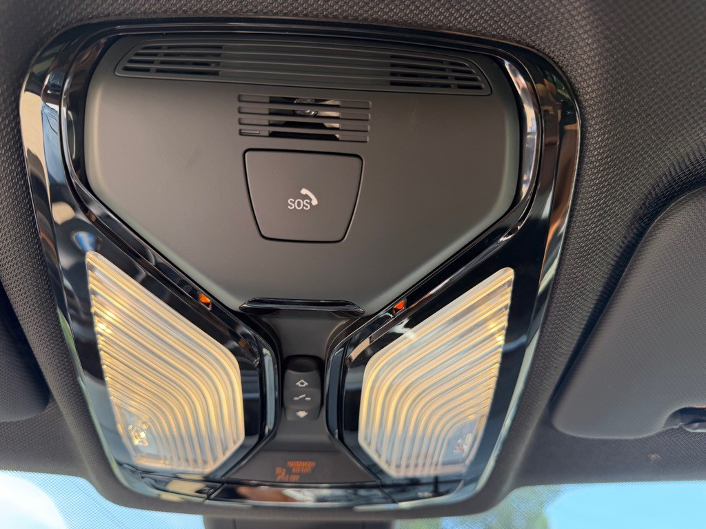 2019 BMW X5 Image 25
