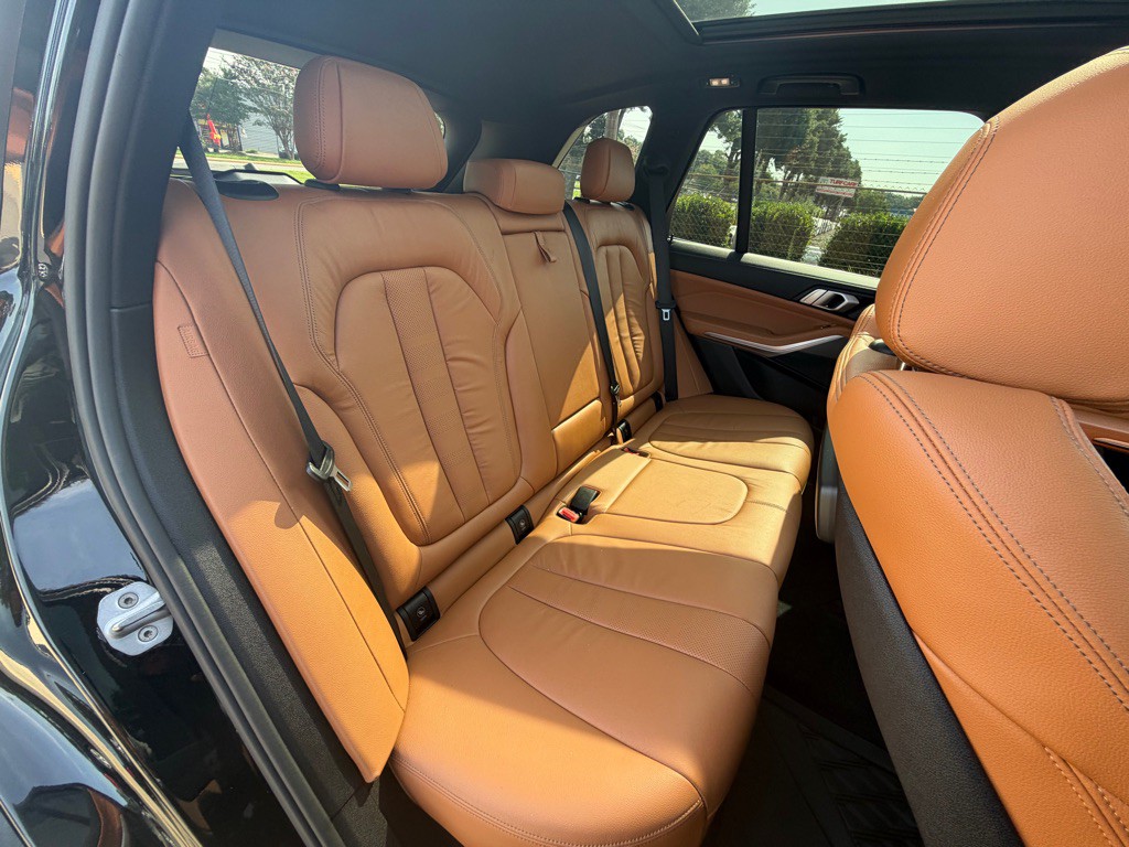 2019 BMW X5 Image 29