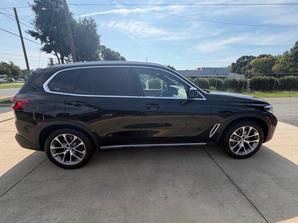 2019 BMW X5 Image 30