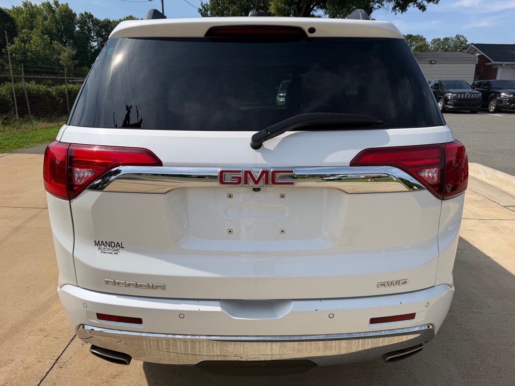 2019 GMC Acadia Image 6