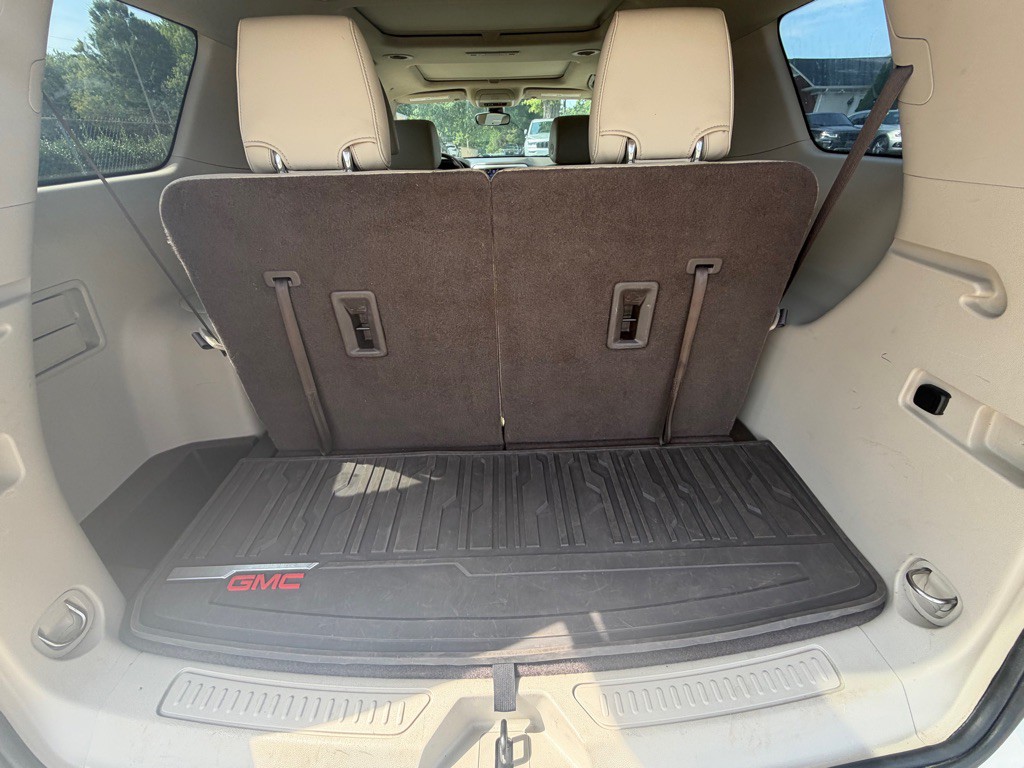 2019 GMC Acadia Image 10