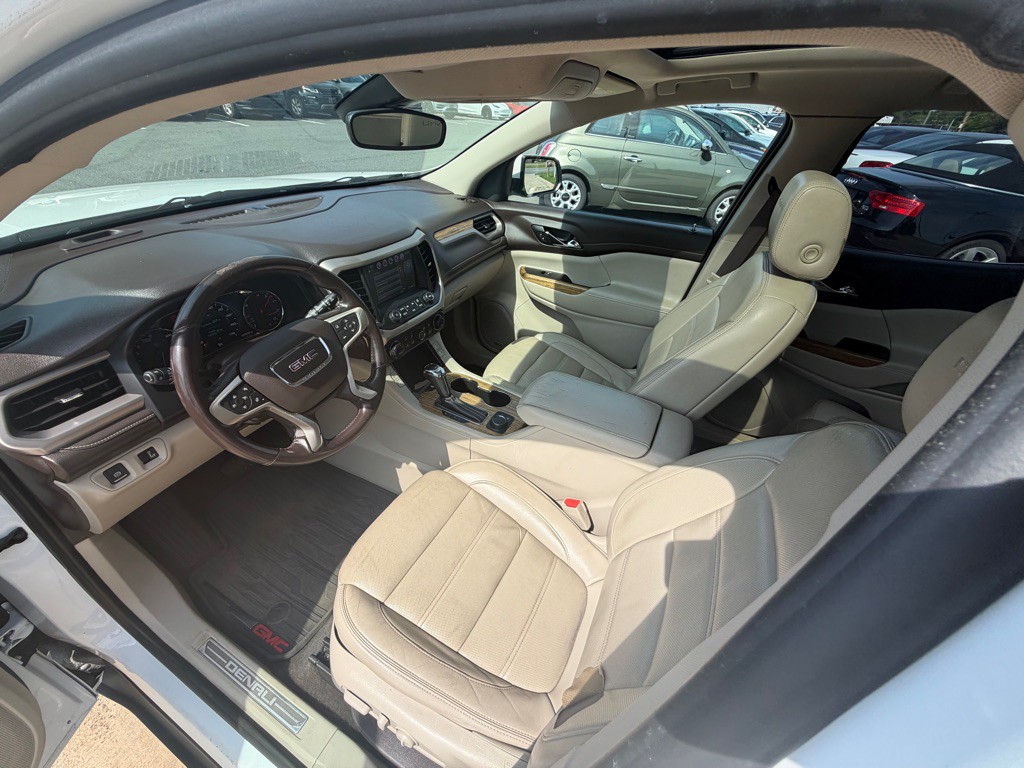 2019 GMC Acadia Image 21