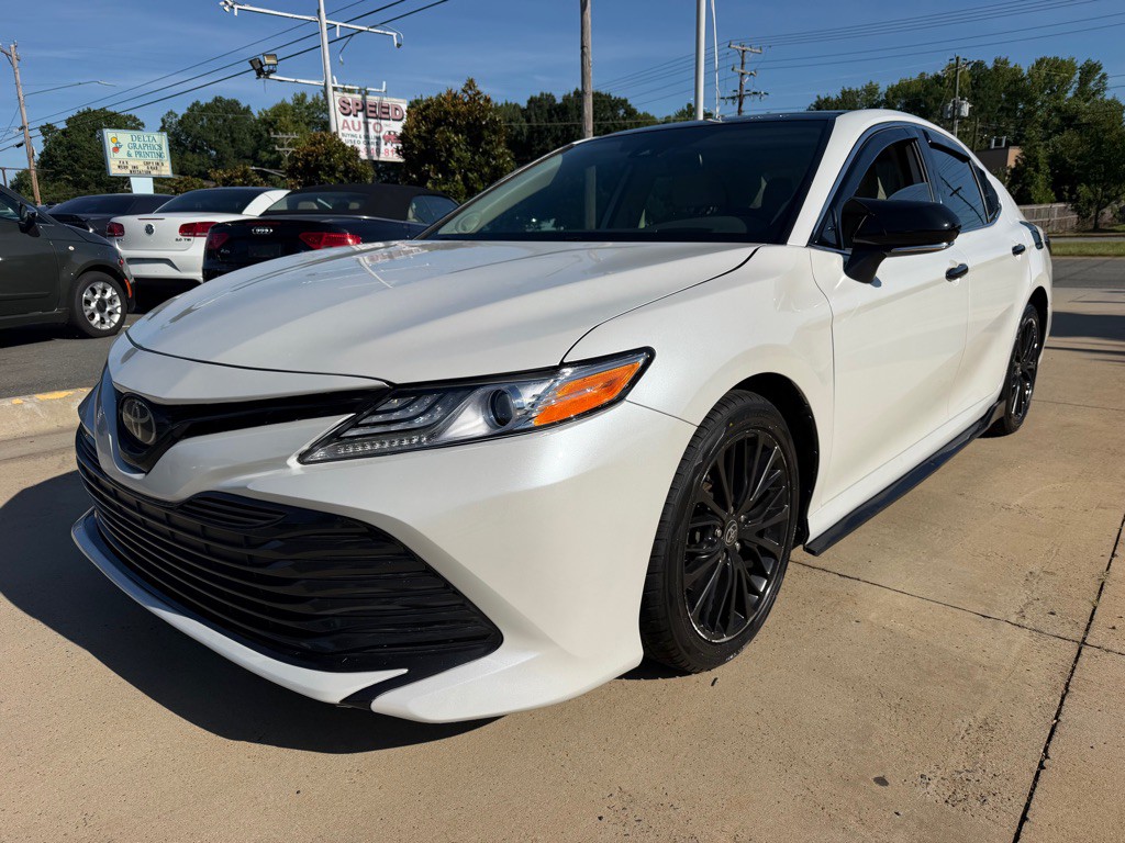2020 Toyota Camry Image 3