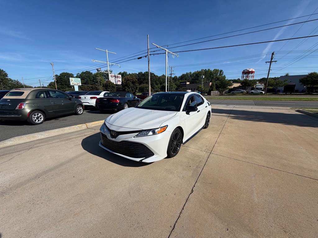2020 Toyota Camry Image 24