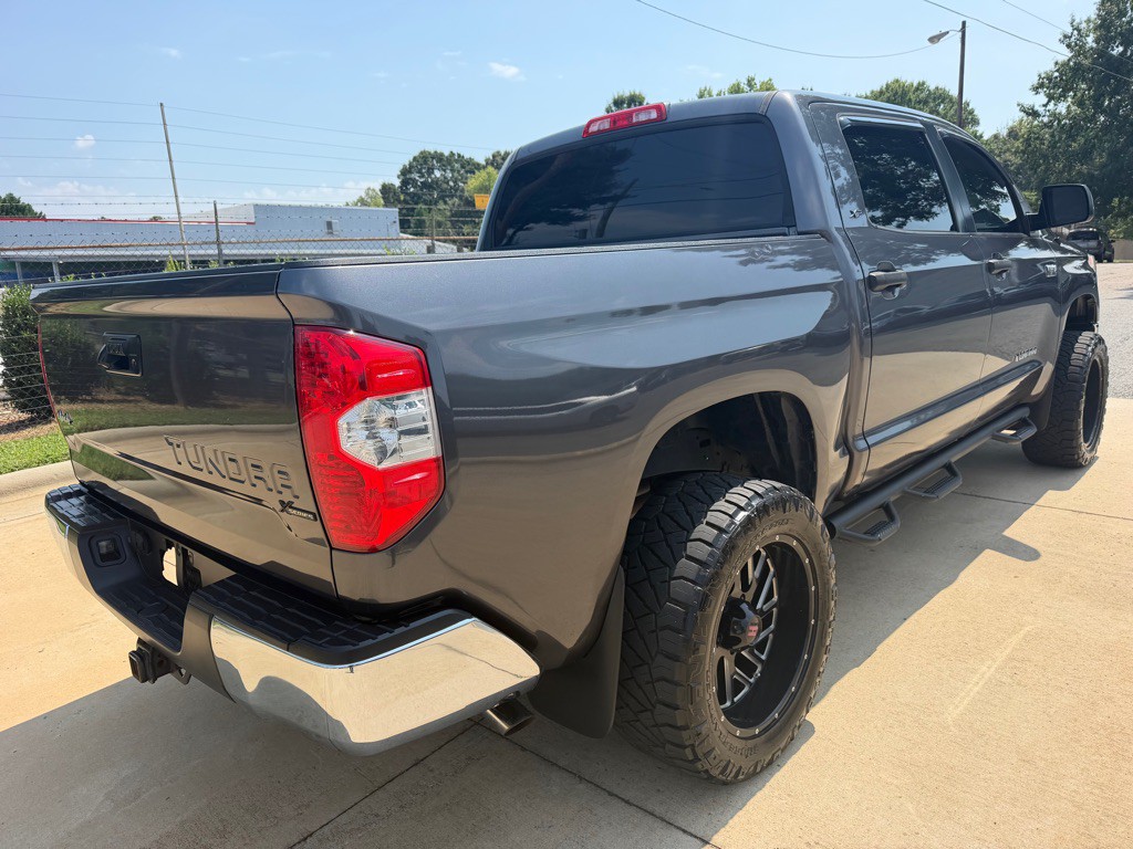 2017 Toyota Tundra Image 6
