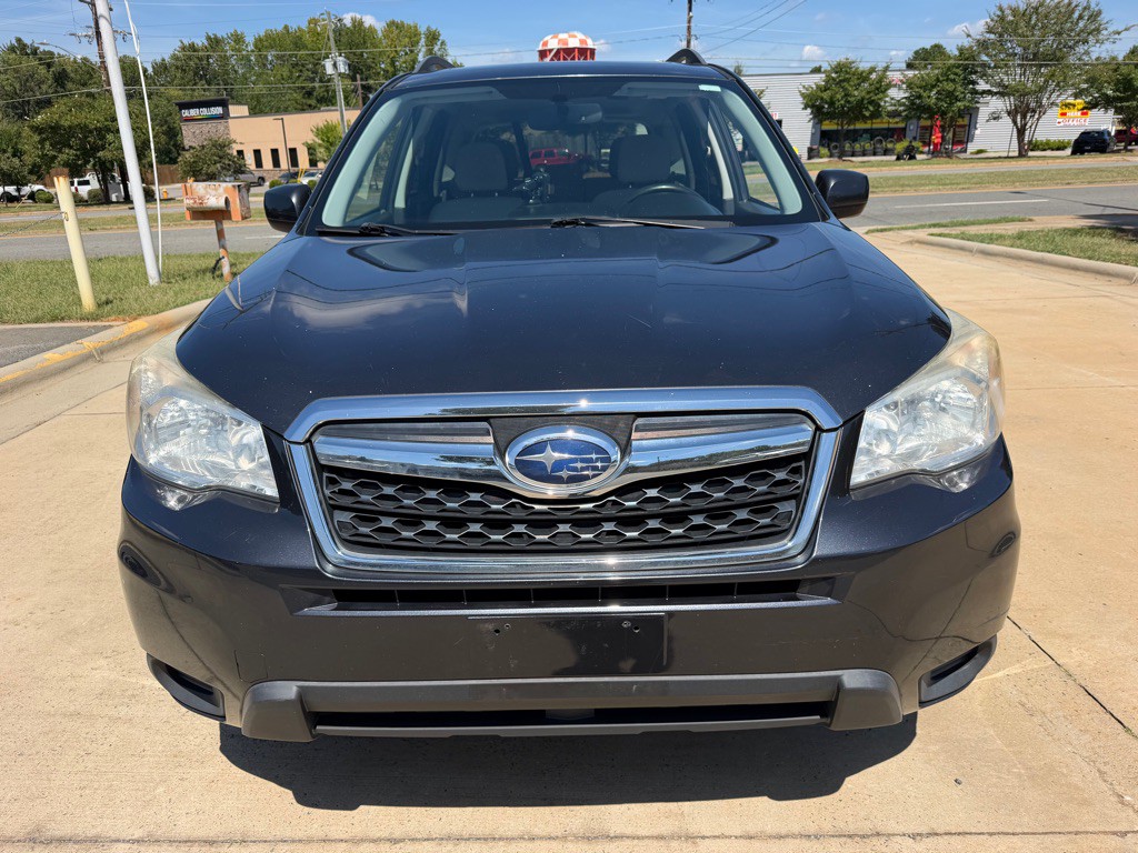 2014 Subaru Forester Image 2