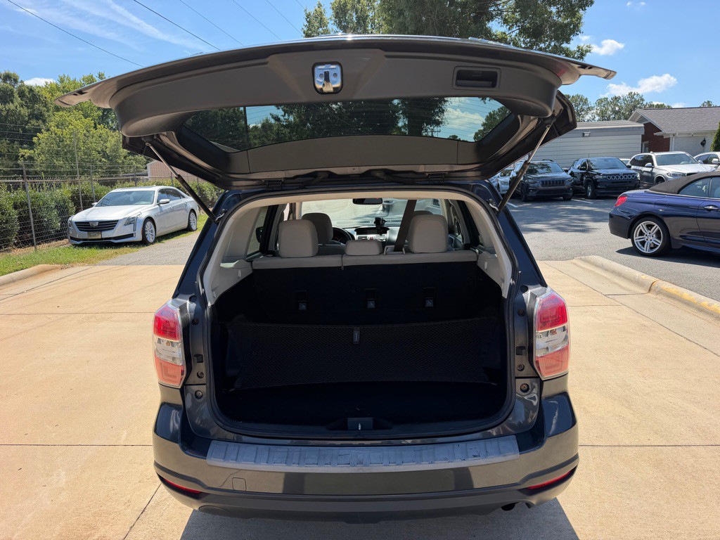 2014 Subaru Forester Image 7