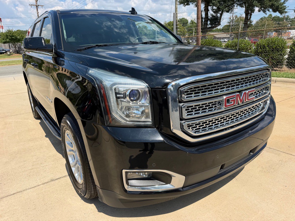 2016 GMC Yukon Image 1