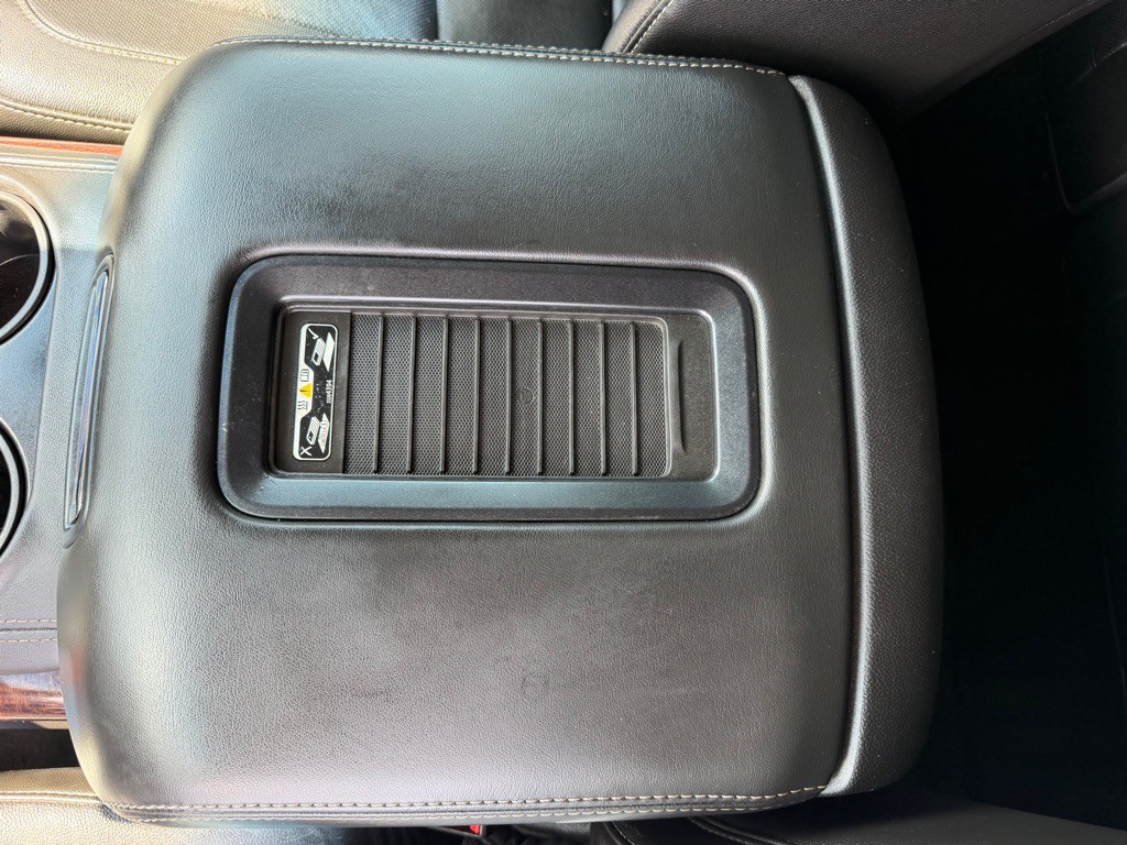 2016 GMC Yukon Image 25