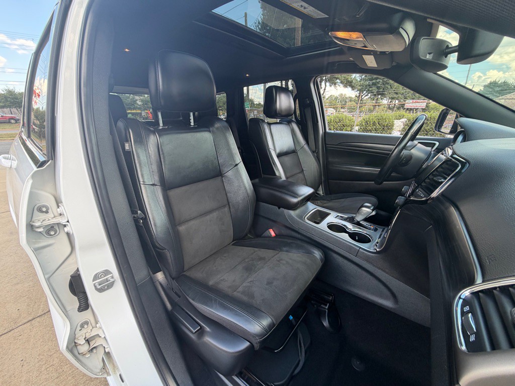 2019 Jeep Grand Cherokee Image 24