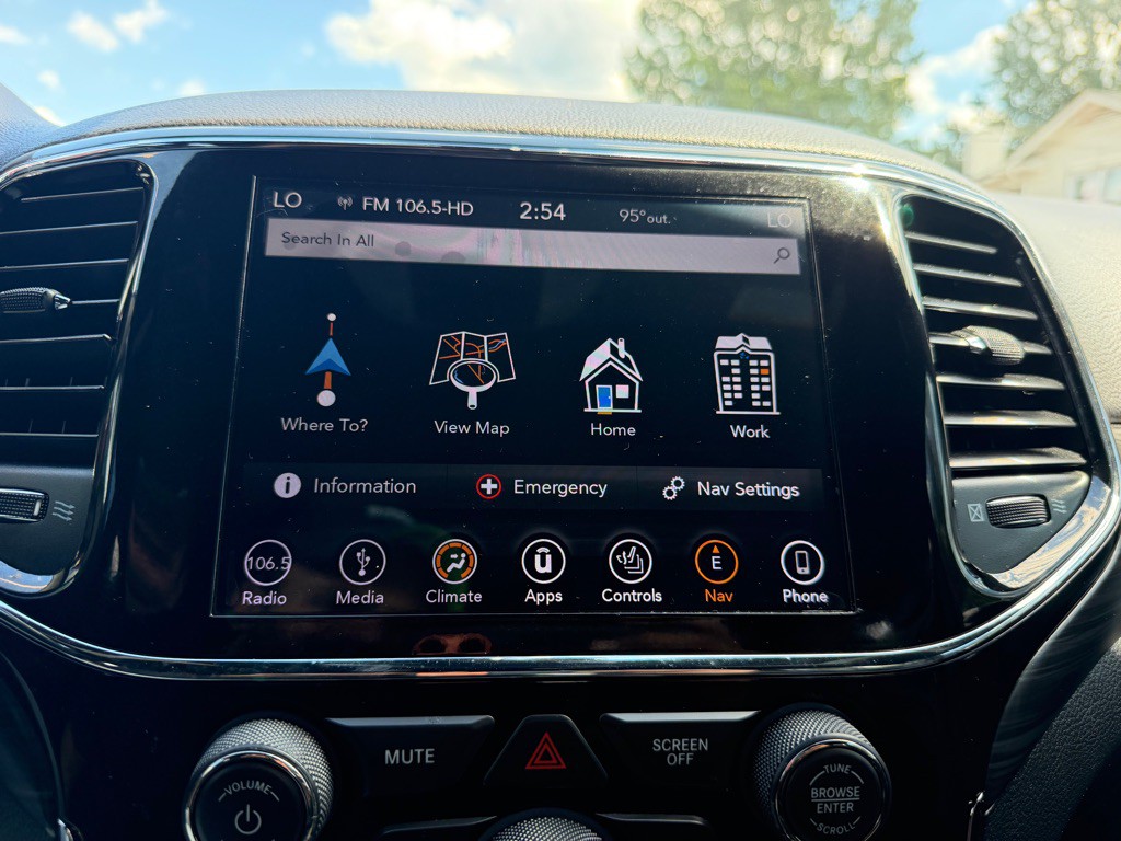 2019 Jeep Grand Cherokee Image 33