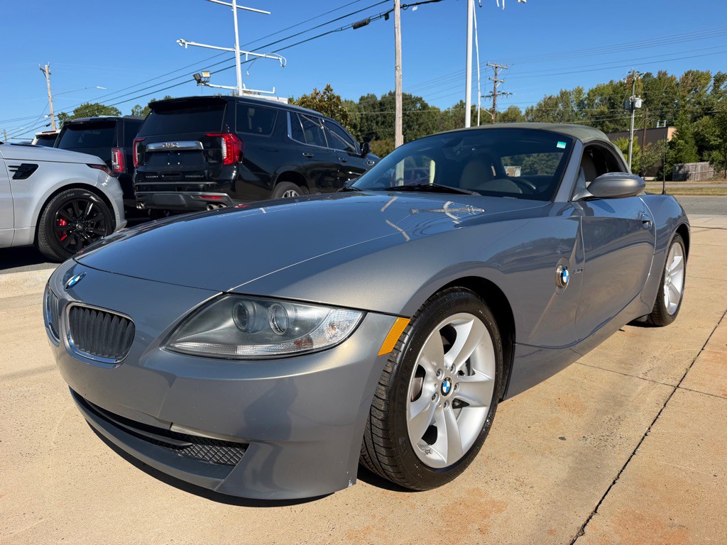 2007 BMW Z4 Image 3