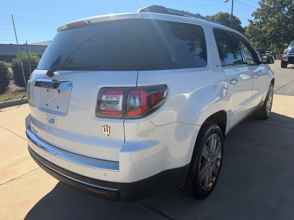 2017 GMC Acadia Image 6