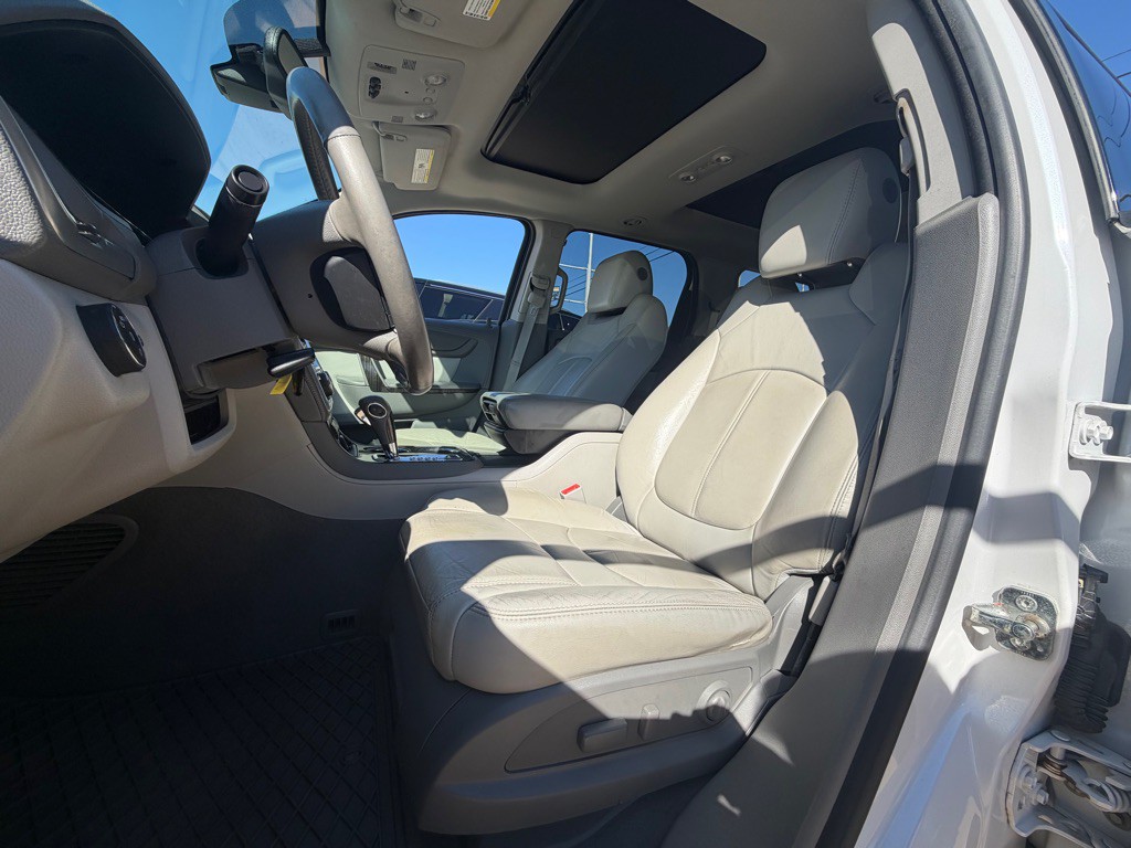 2017 GMC Acadia Image 14
