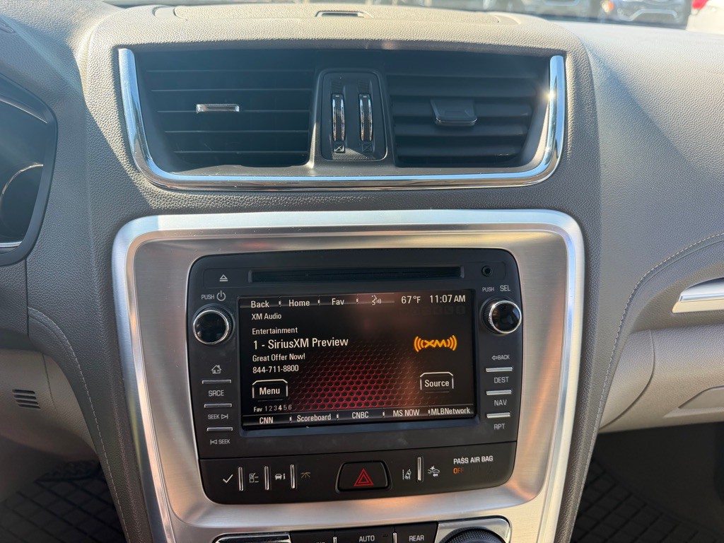 2017 GMC Acadia Image 20