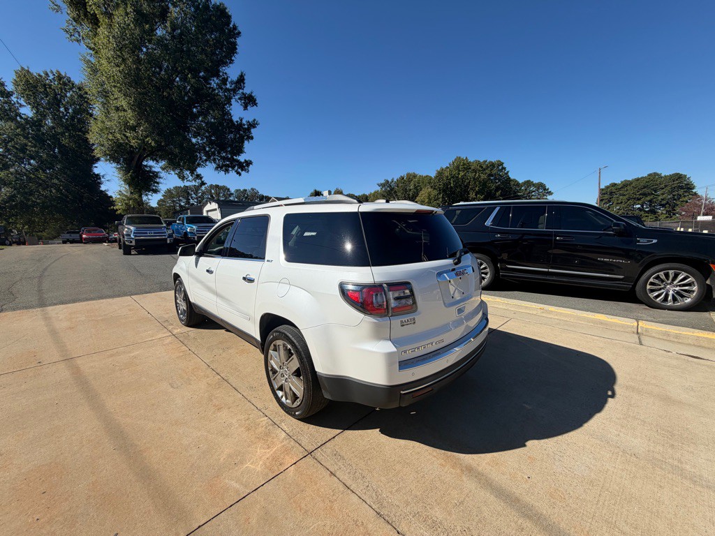2017 GMC Acadia Image 31