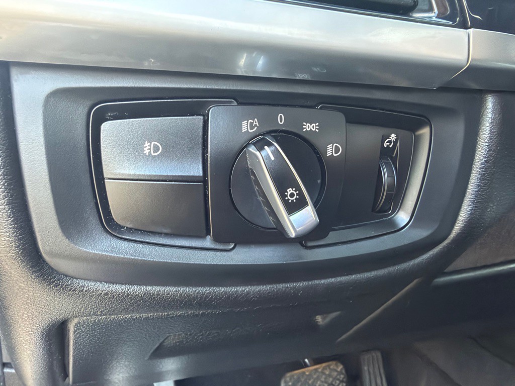2016 BMW X5 Image 16
