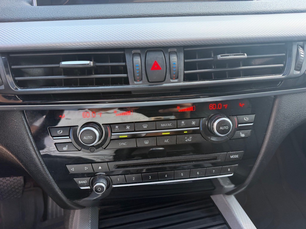 2016 BMW X5 Image 21