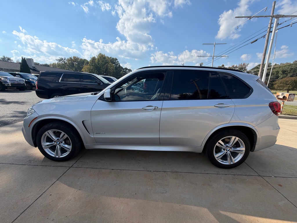 2016 BMW X5 Image 32
