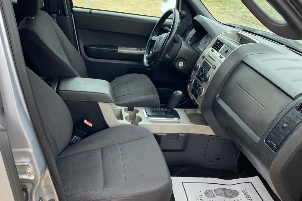2011 Ford Escape Image 6