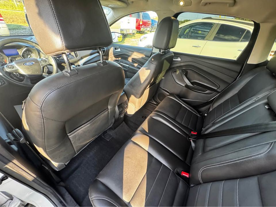2013 Ford Escape Image 8