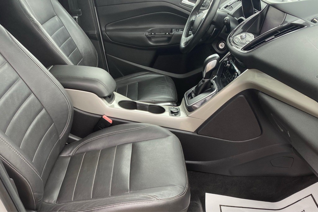 2013 Ford Escape Image 16