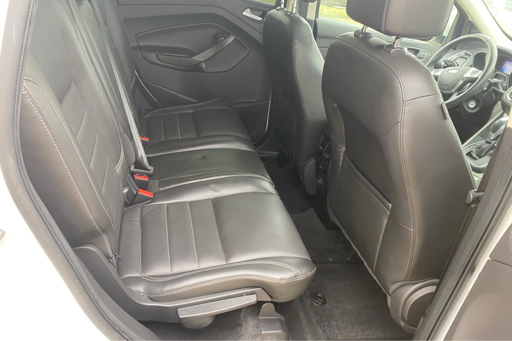 2013 Ford Escape Image 17