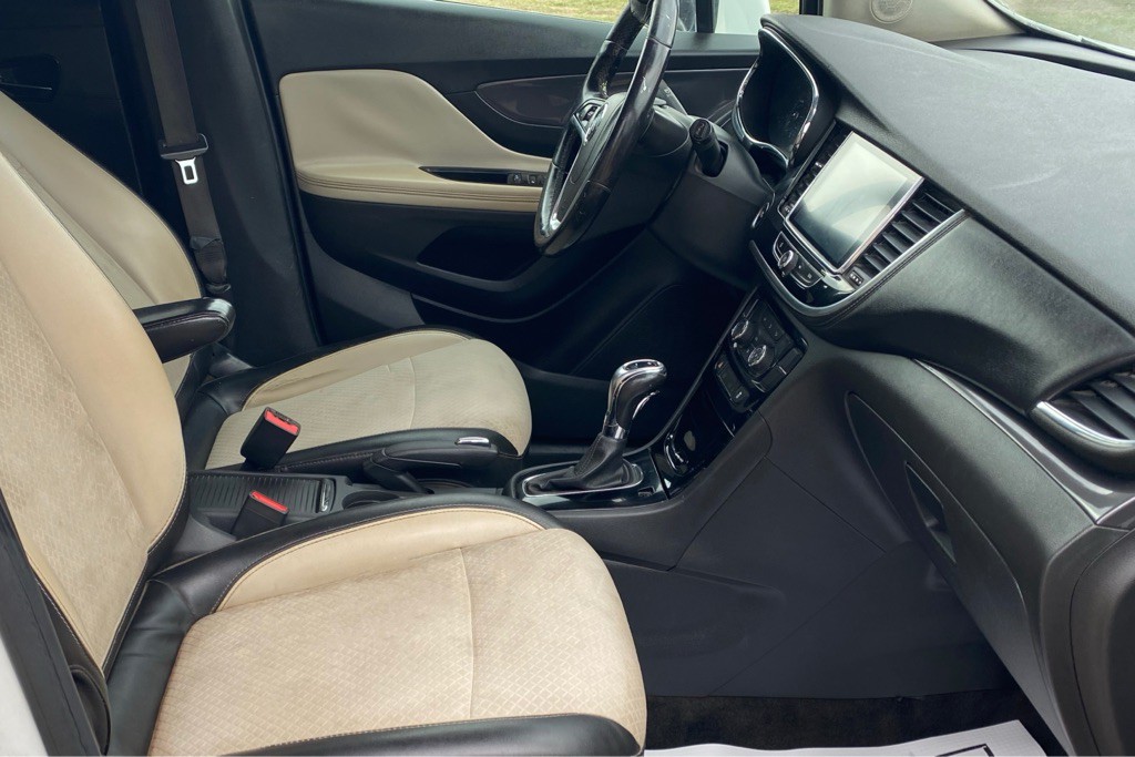 2019 Buick Enclave Image 11