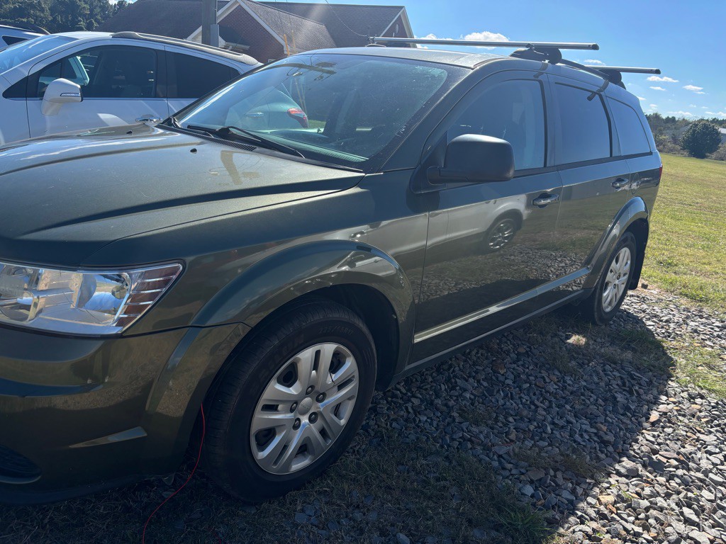 2017 Dodge Journey Image 2