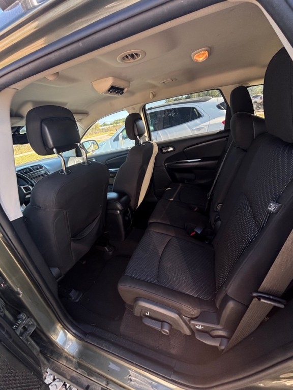 2017 Dodge Journey Image 16