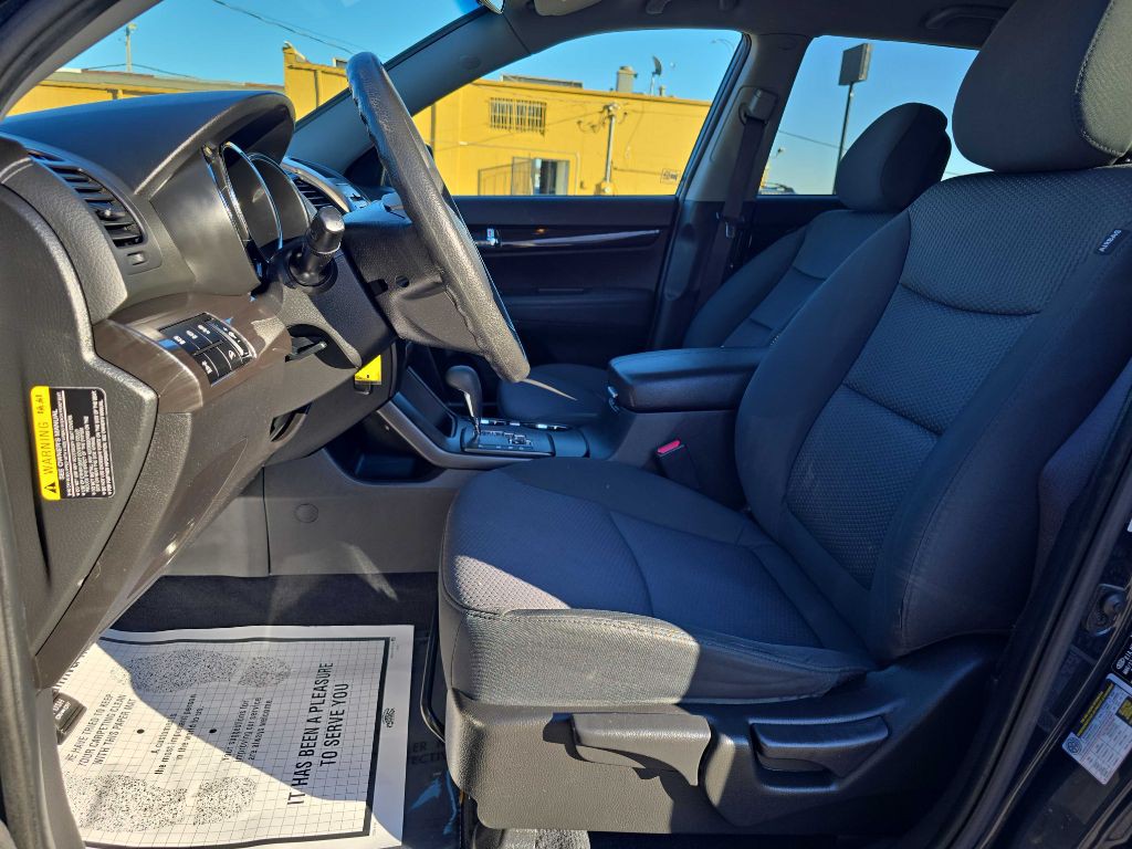 2013 Kia Sorento Image 11