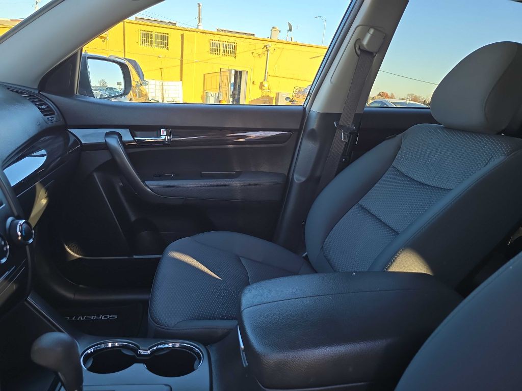 2013 Kia Sorento Image 12