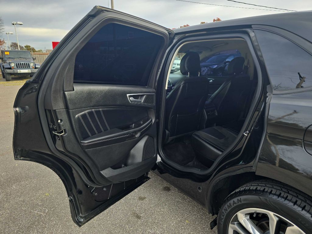 2015 Ford Edge Image 23