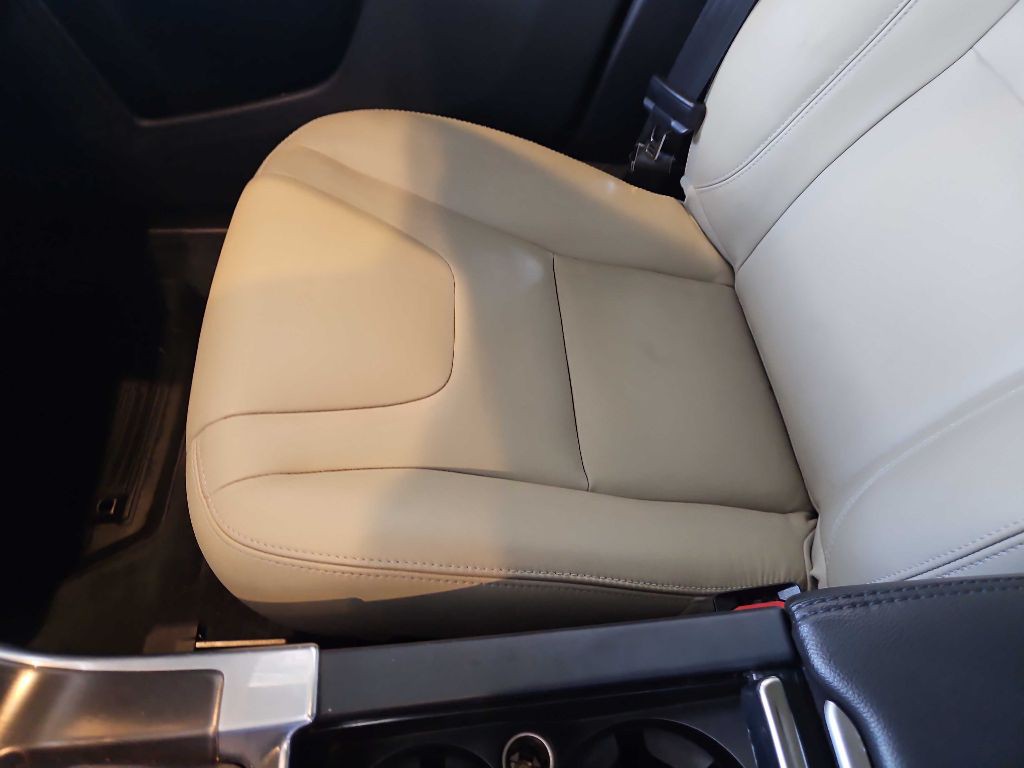 2016 Volvo XC60 Image 24