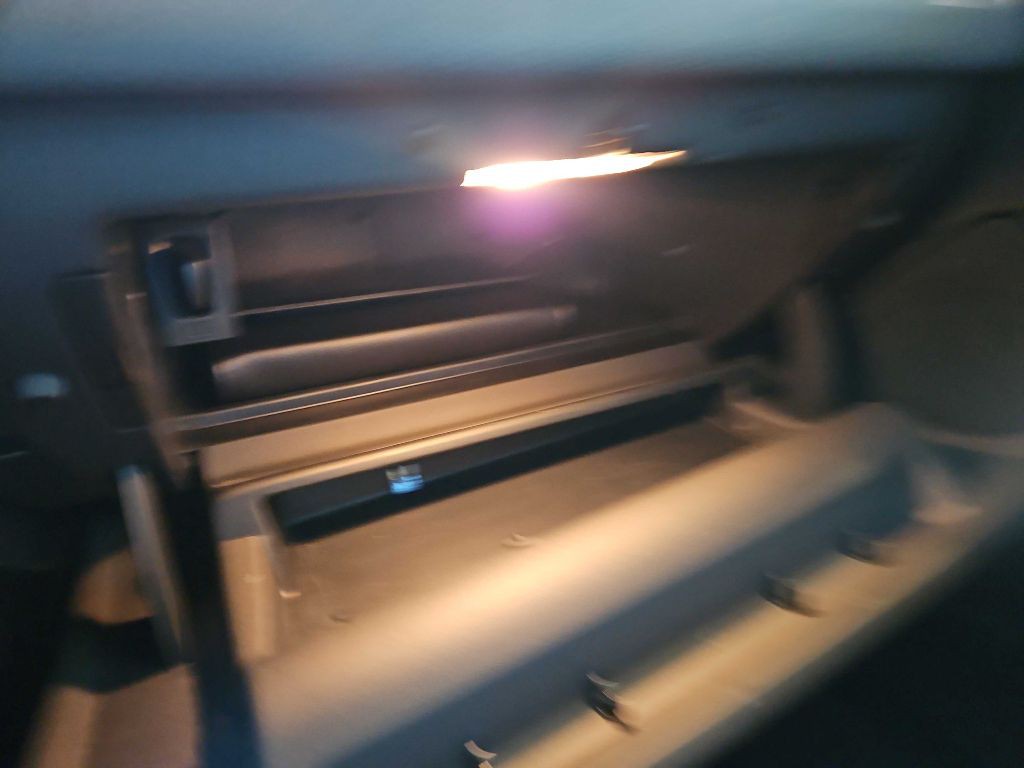 2016 Volvo XC60 Image 33