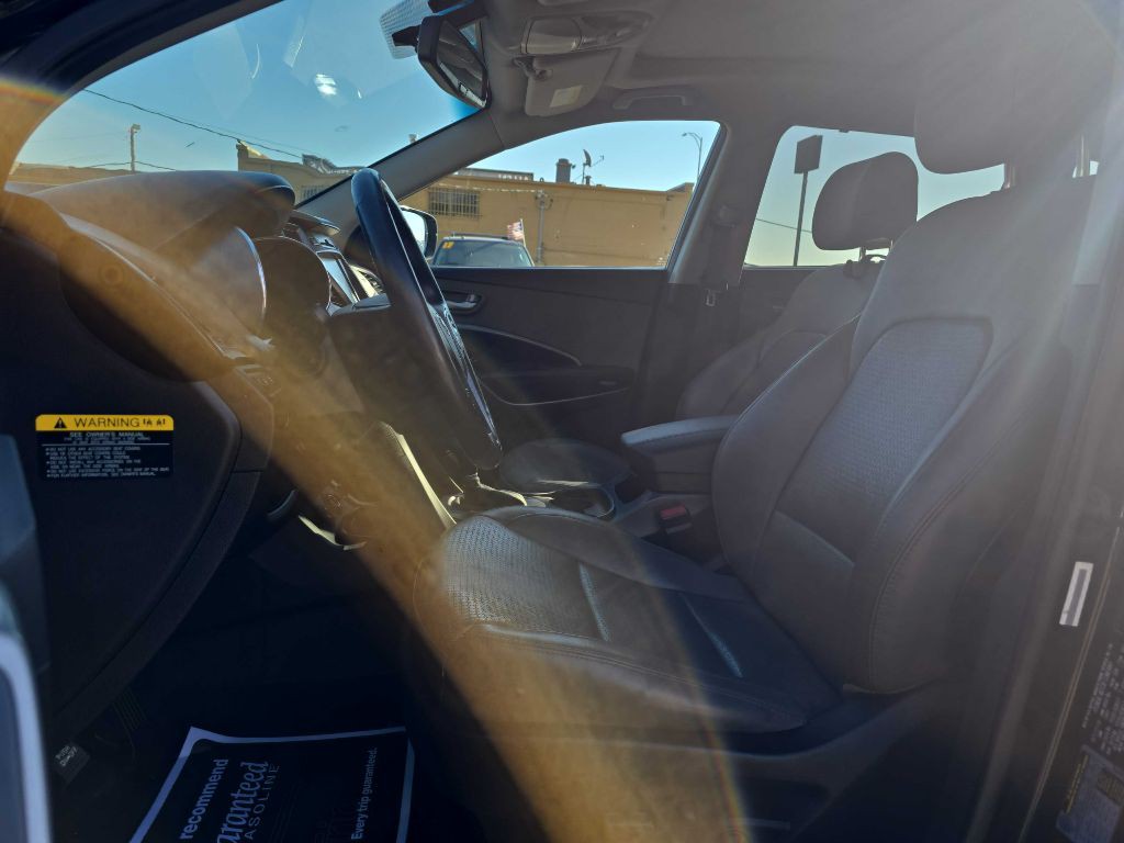 2015 Hyundai Santa Fe Sport Image 11