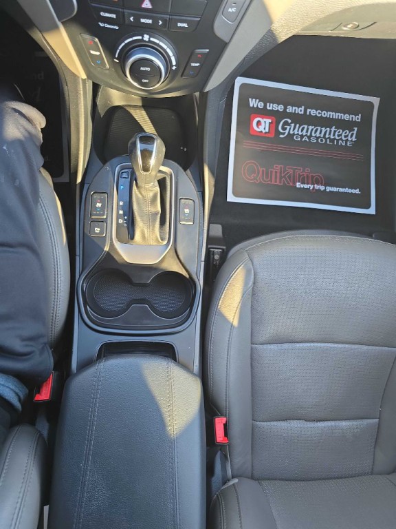 2015 Hyundai Santa Fe Sport Image 17