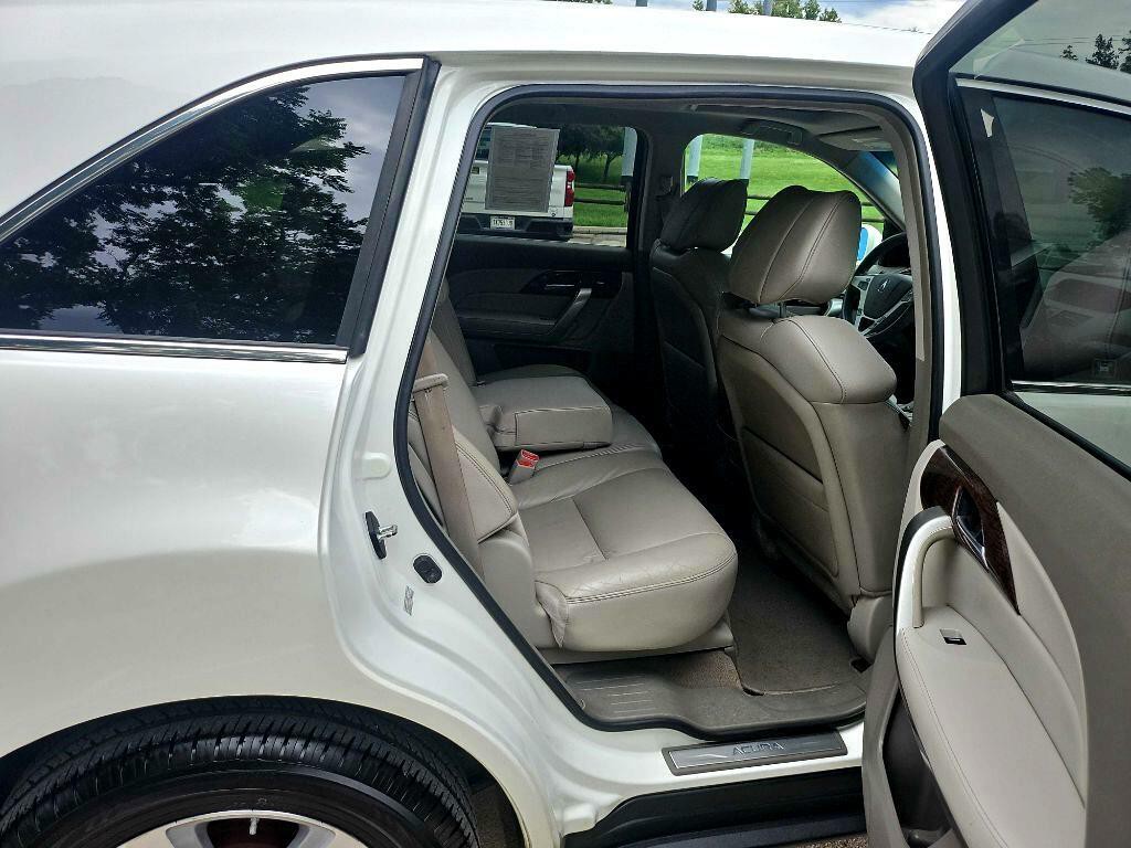 2011 Acura MDX Image 30