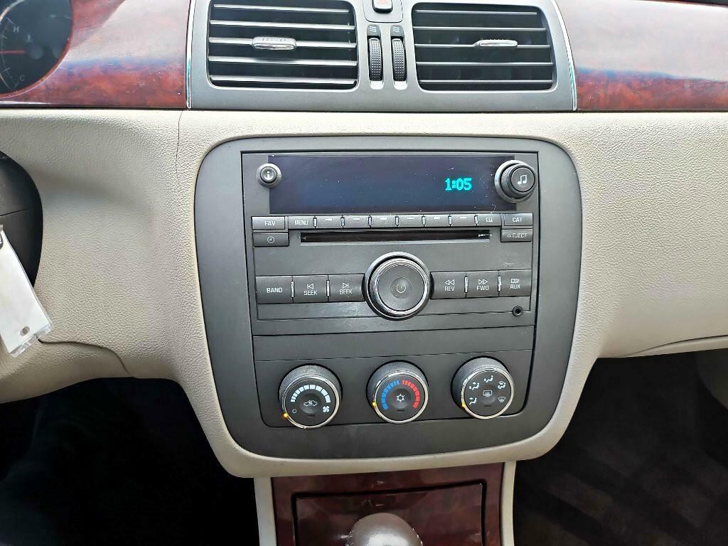 2008 Buick Lucerne Image 14