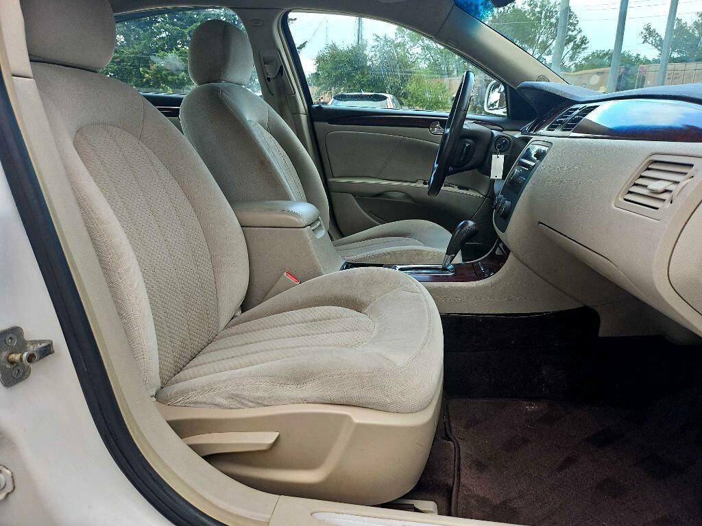 2008 Buick Lucerne Image 17