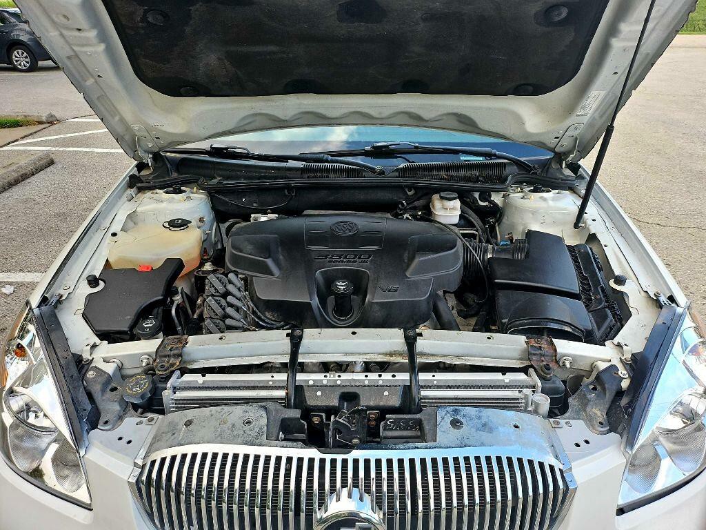 2008 Buick Lucerne Image 36