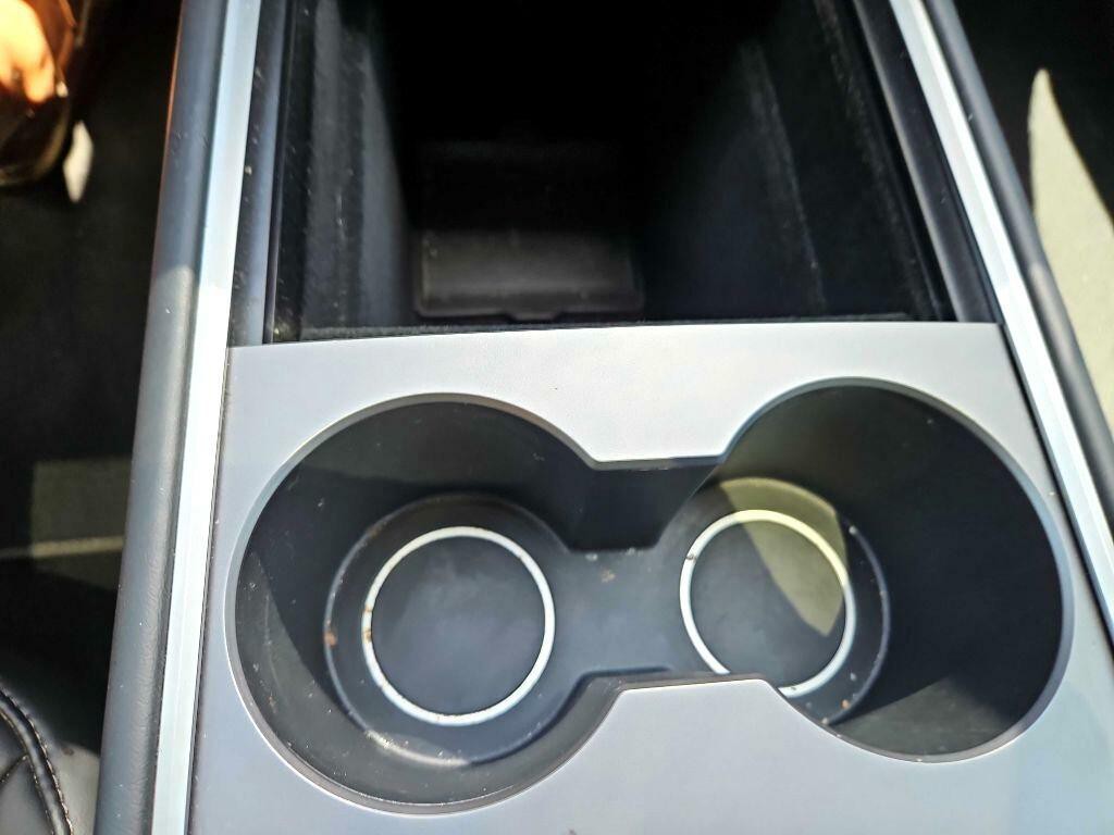 2021 Tesla Model Y Image 18