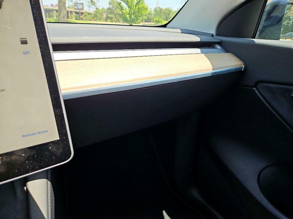 2021 Tesla Model Y Image 19