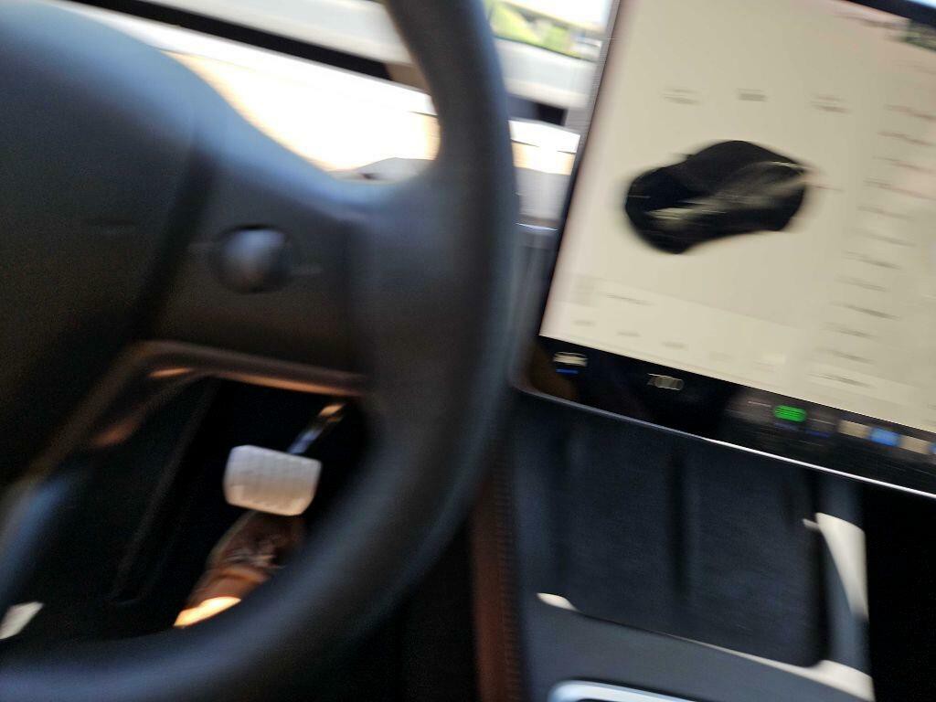 2021 Tesla Model Y Image 20