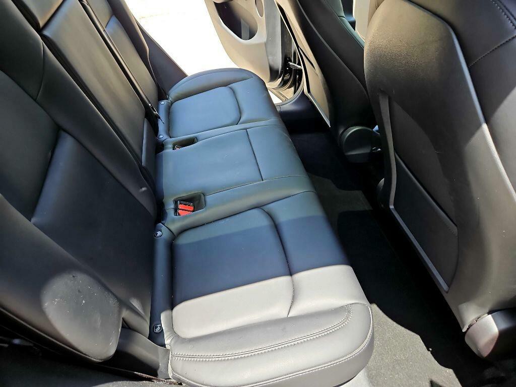 2021 Tesla Model Y Image 21